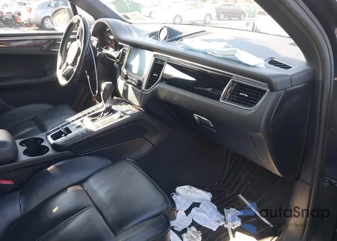 2018 Porsche Macan z USA, uszkodzony, nr VIN WP1AA2A59JLB05450